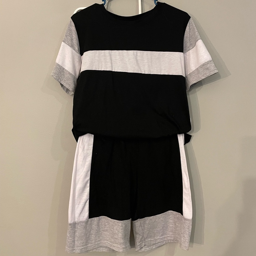 Matching Short/Top Leisure Set